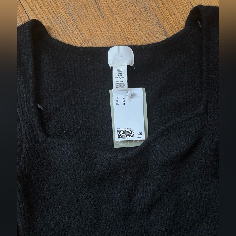 H&M fitted knit dress - Picture 3 of 13